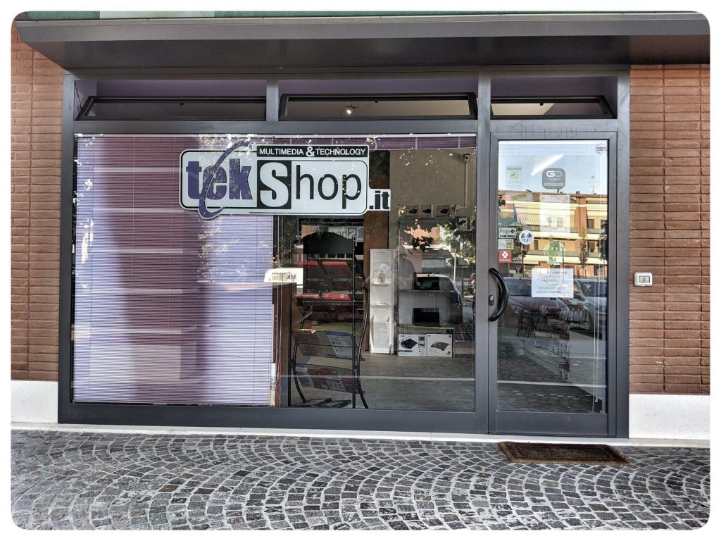 tekshop vetrina